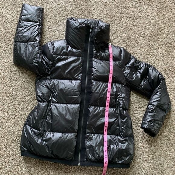 New BCBGMAXAZRIA  Womens Patent Quilted Puffer Down Jacket - Picture 9 of 15